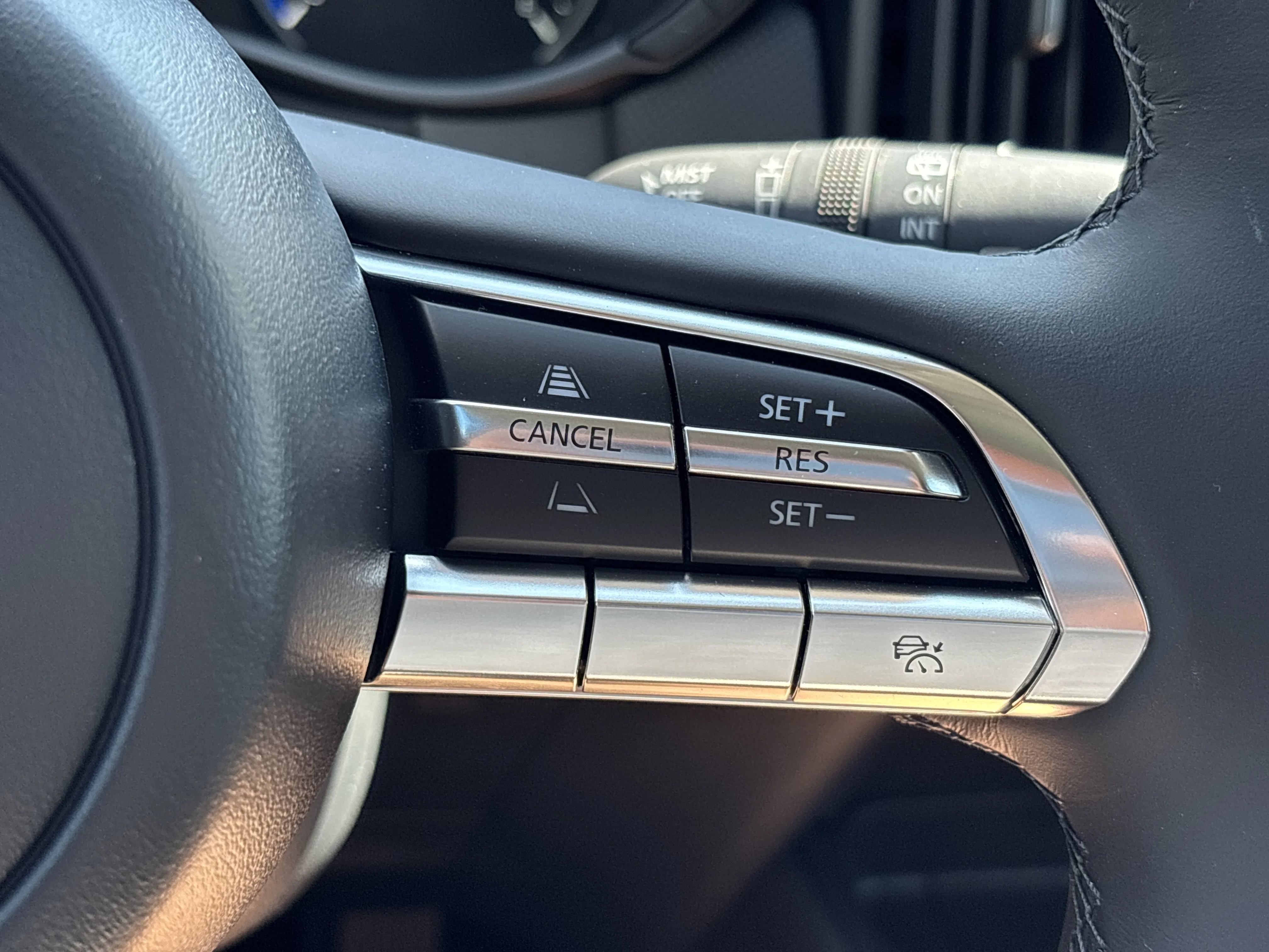 New 2026 Ingot Blue Metallic Mazda 2.5 S Preferred image 25