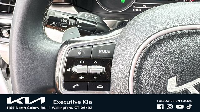 Used 2023 White Kia EX image 12