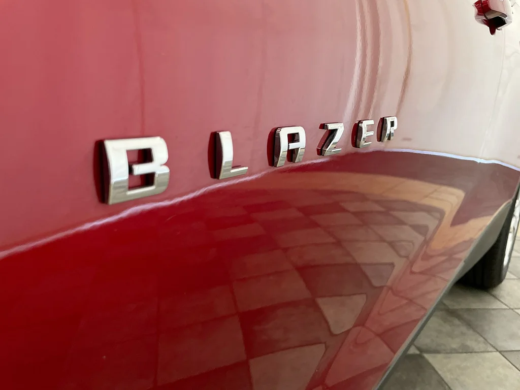 Used 2024 Radiant Red Tintcoat Chevrolet LT image 32