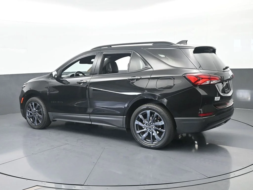 Used 2024 Mosaic Black Metallic Chevrolet RS image 7
