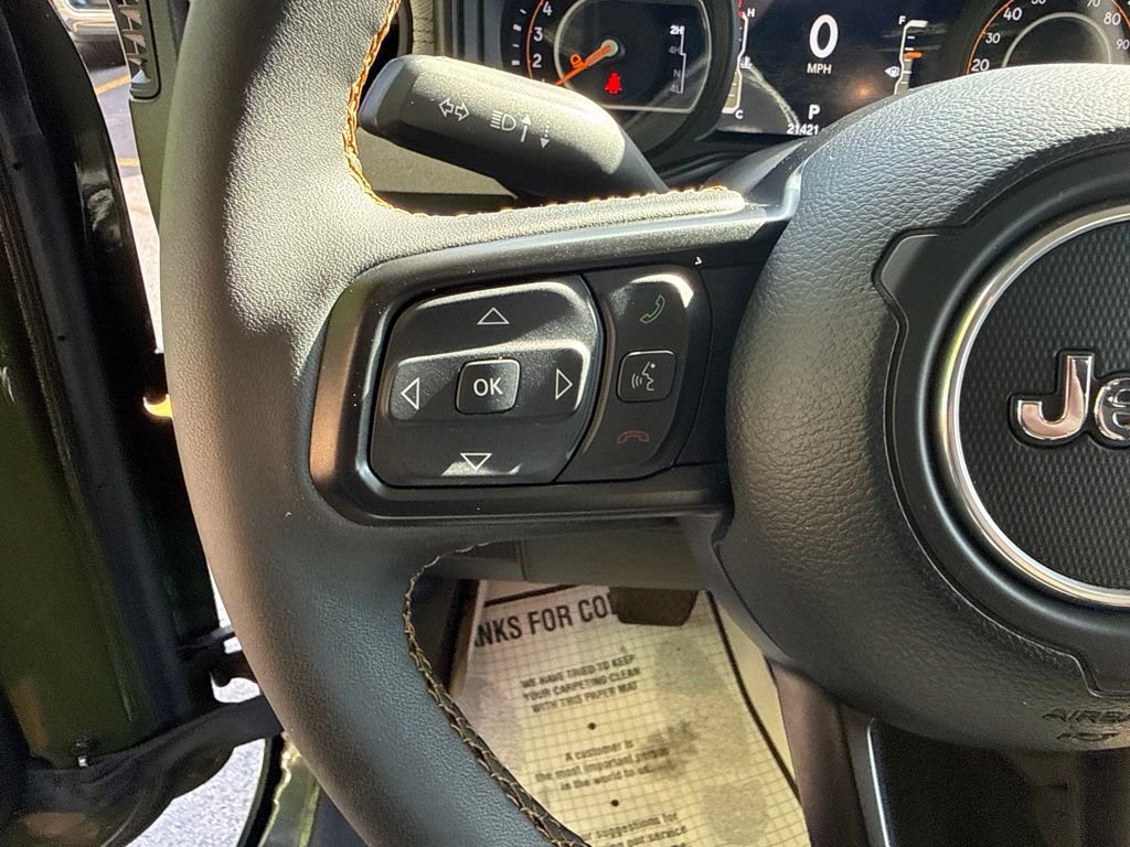 Used 2024 Green Jeep Sport S image 25