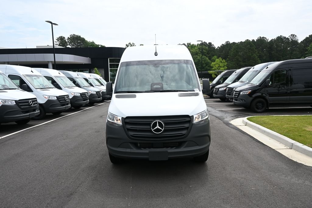 New 2026 Arctic White Mercedes-Benz  image 29