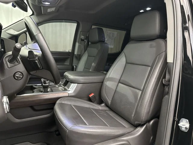 Used 2024 Black GMC SLT image 16