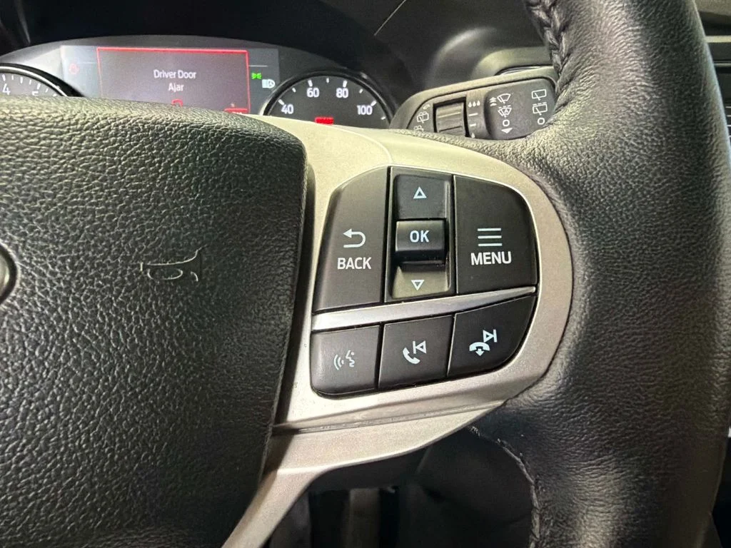 Used 2023 White Ford Limited image 28