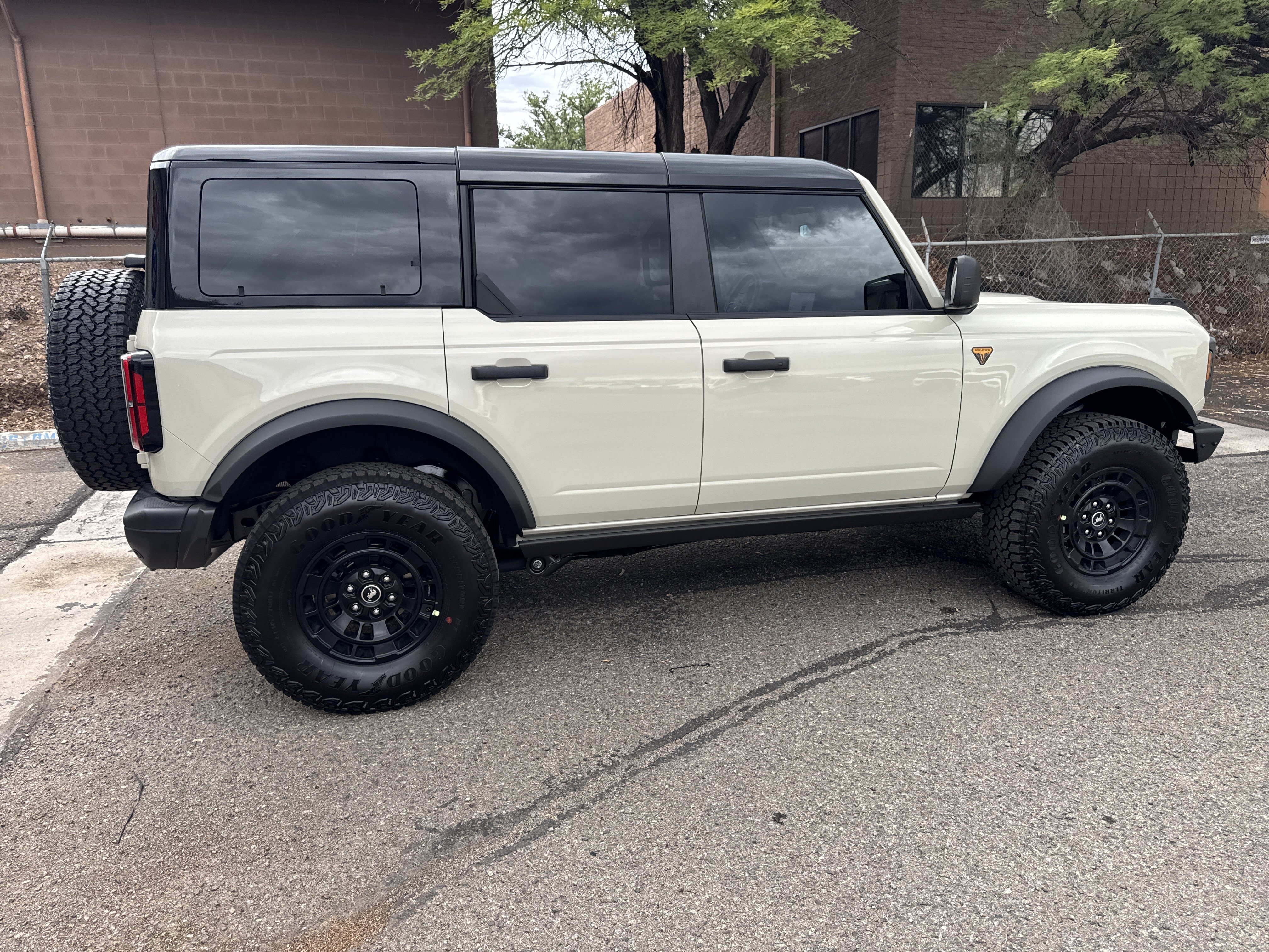 New 2026 Desert Sand Ford Badlands® image 4