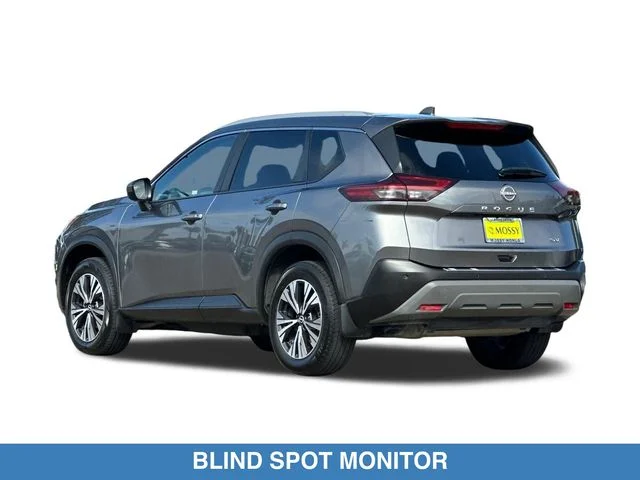 Used 2023 Gray Nissan SV image 8