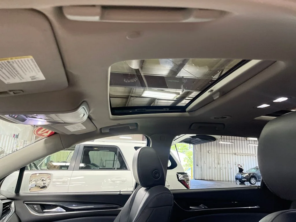 Used 2020 White Buick Essence image 13