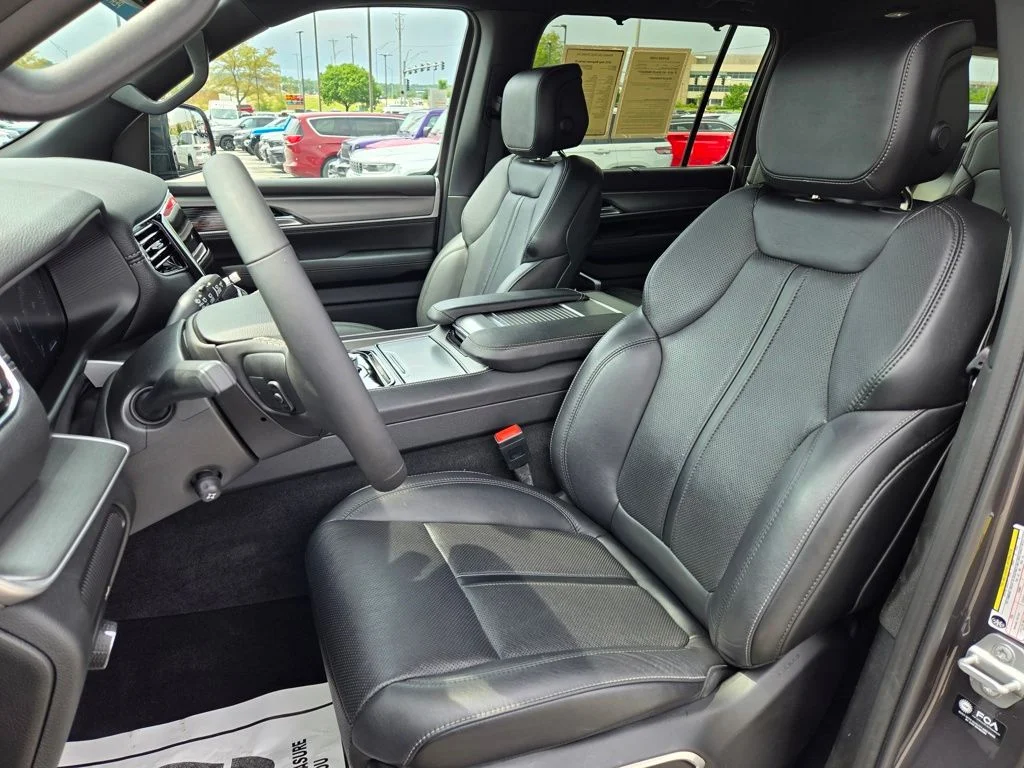 Used 2025 Gray Jeep Series II image 18