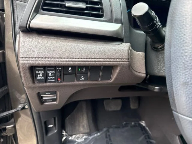 Used 2018 Brown Honda EX image 20
