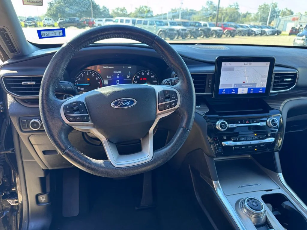 Used 2021 Black Ford Limited image 12