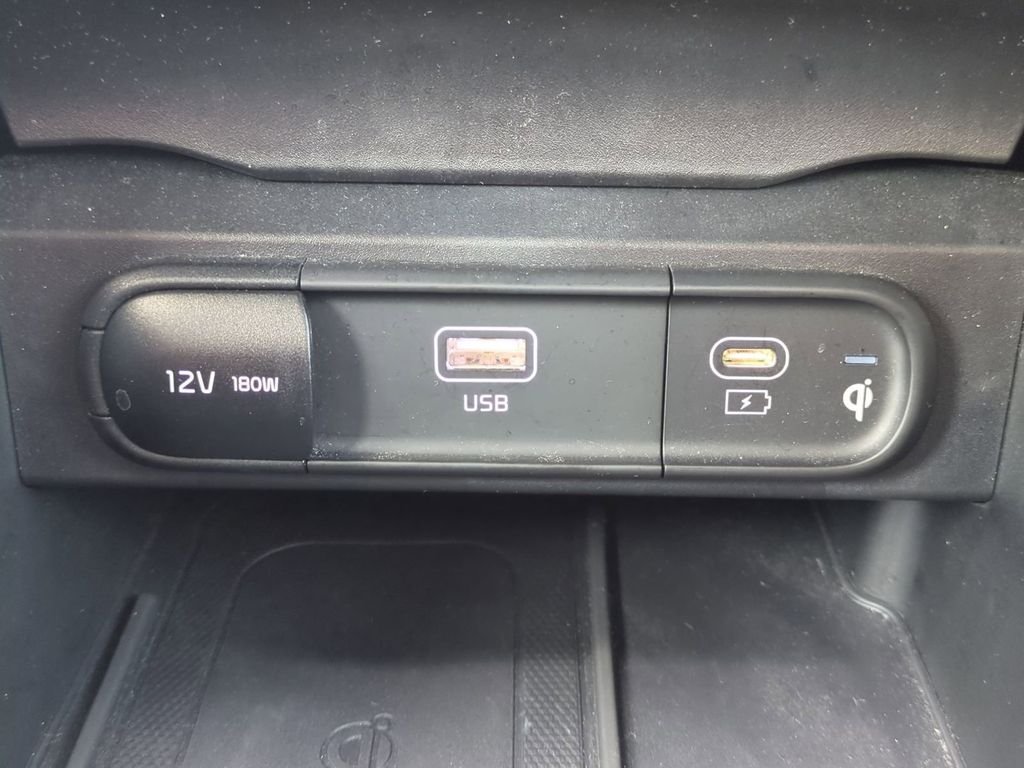 2024 Kia Telluride SX - Photo 29