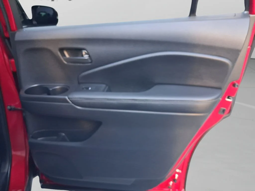 Used 2024 Radiant Red Metallic II Honda EX-L image 28