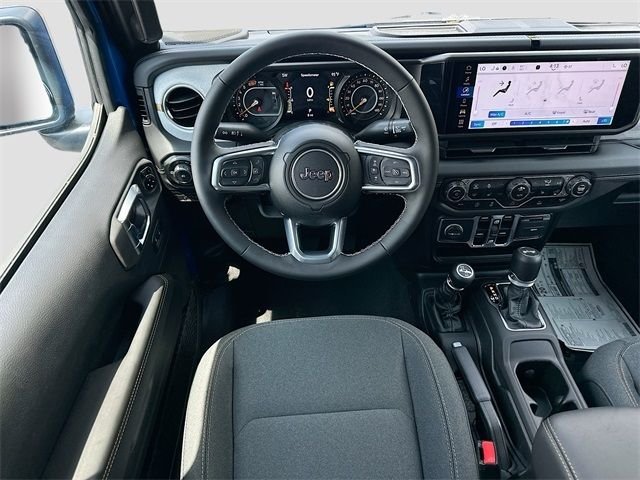 New 2025 Hydro Blue Pearl-Coat Exterior Paint Jeep Sahara image 15