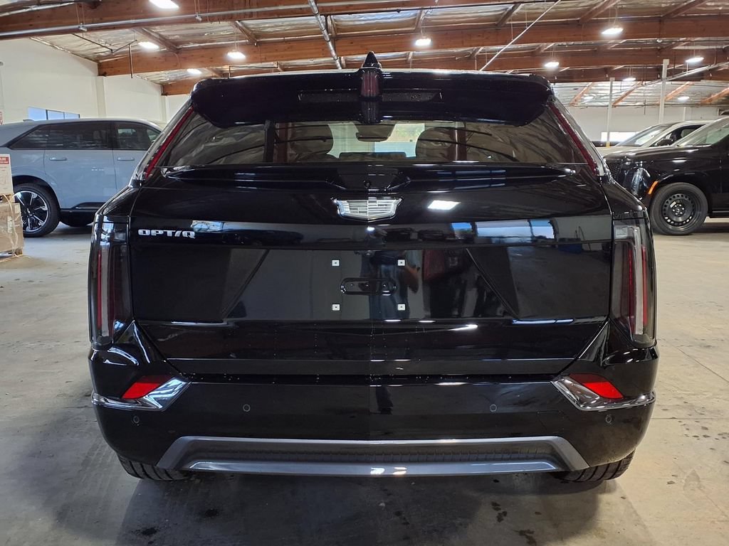 2027 Cadillac OPTIQ Sport - Photo 8
