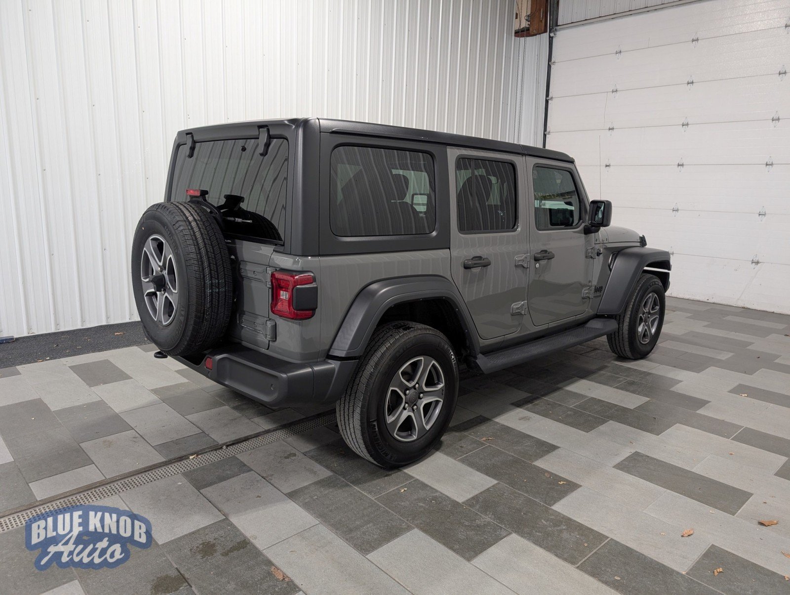 2022 Jeep Wrangler Unlimited Sport S photo 4