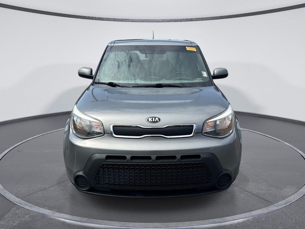 Used 2016 Gray Kia Base image 2