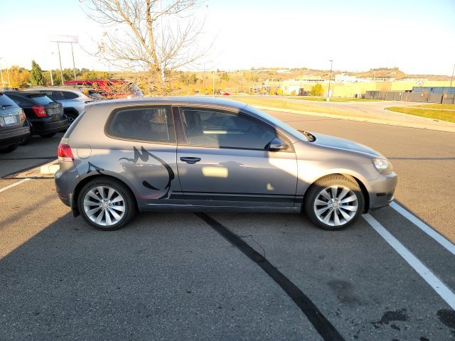 Used 2012 United Gray Metallic Volkswagen 2.5L image 8