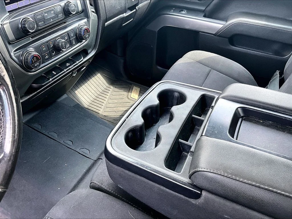 Used 2019 Black Chevrolet LT image 14