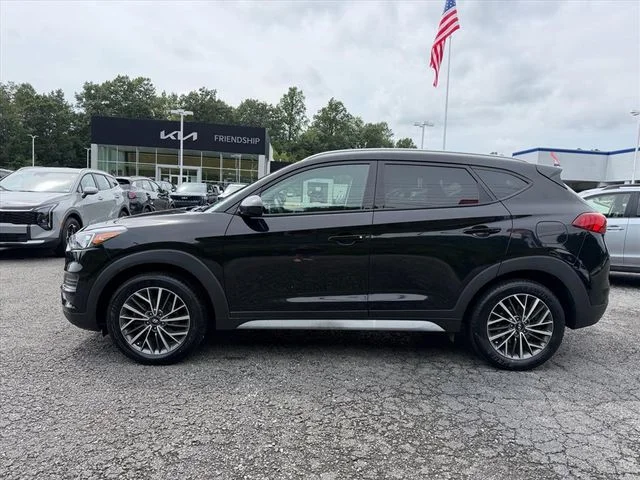 Used 2021 Black Hyundai SEL image 4