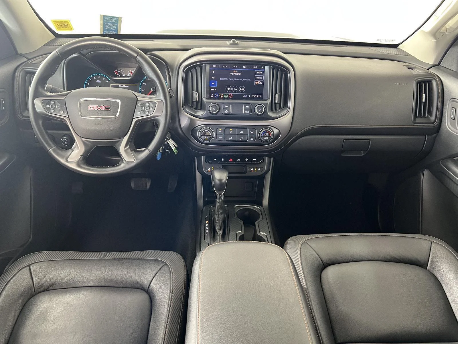 Used 2022 Onyx Black GMC AT4 - Leather image 17