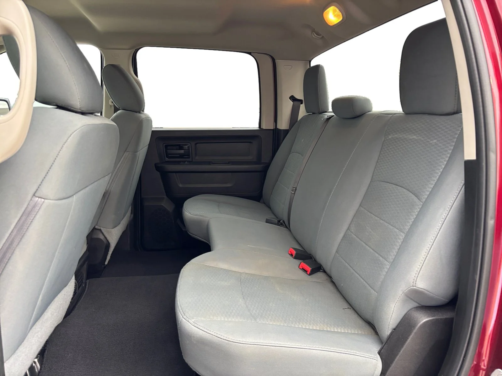 Used 2019 RED PEARL Ram Express image 16