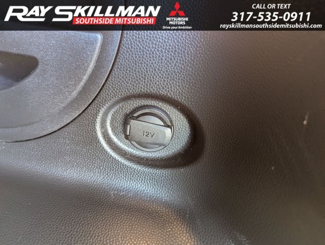 Used 2017 Silver Kia Plus image 10