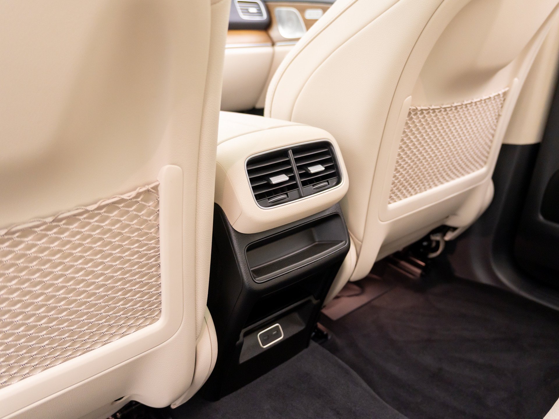 Used 2025  Mercedes-Benz GLE 350 image 20