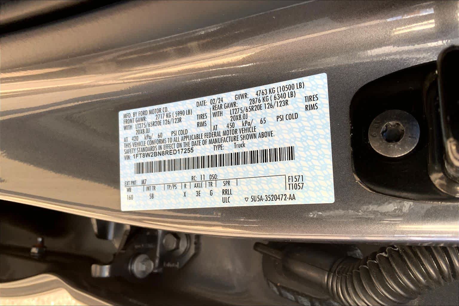 Certified Used 2024 Carbonized Gray Ford LARIAT image 34