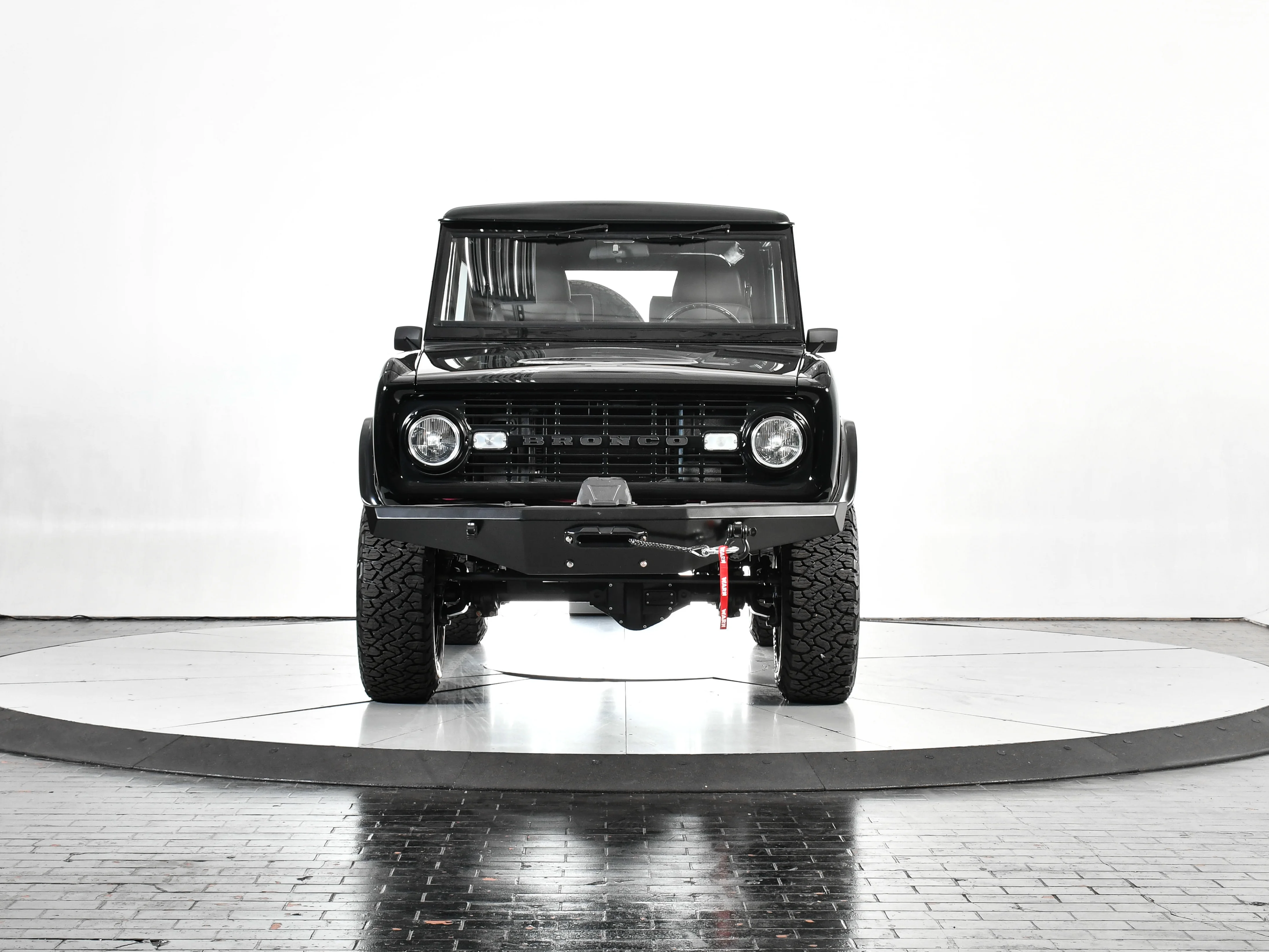 Used 1973 Black Ford Kindred Black ICE Edition image 8