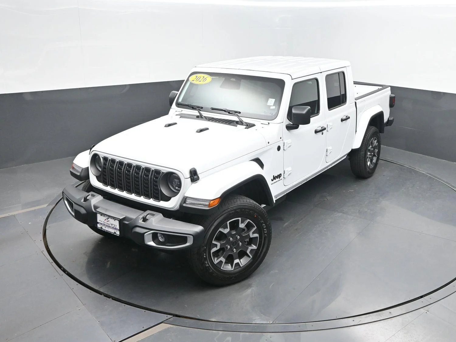 New 2026 Bright White Clear-Coat Exterior Paint Jeep Sahara image 35