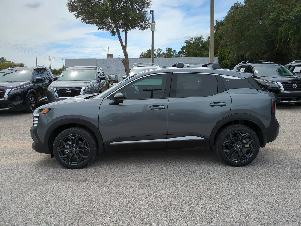 2026 Nissan KICKS SR - Photo 8