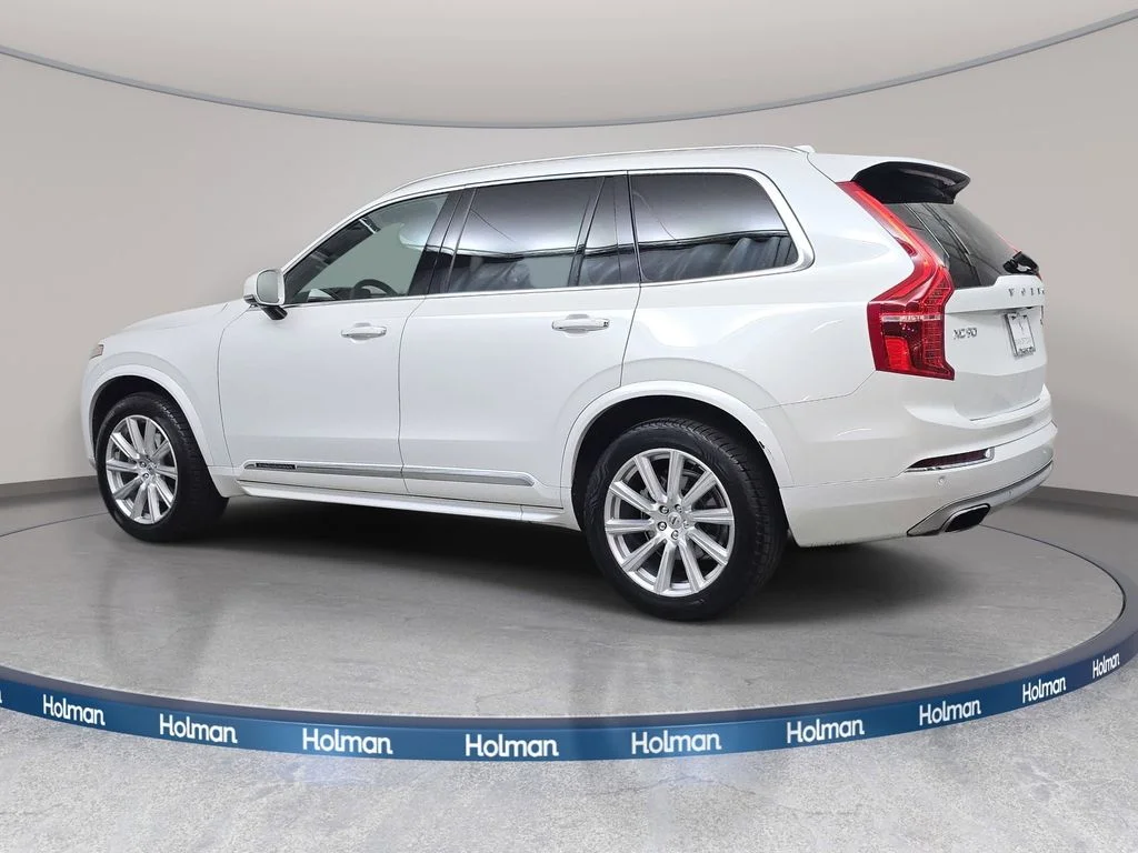 Used 2016 Crystal White Pearl Volvo T6 Inscription image 8