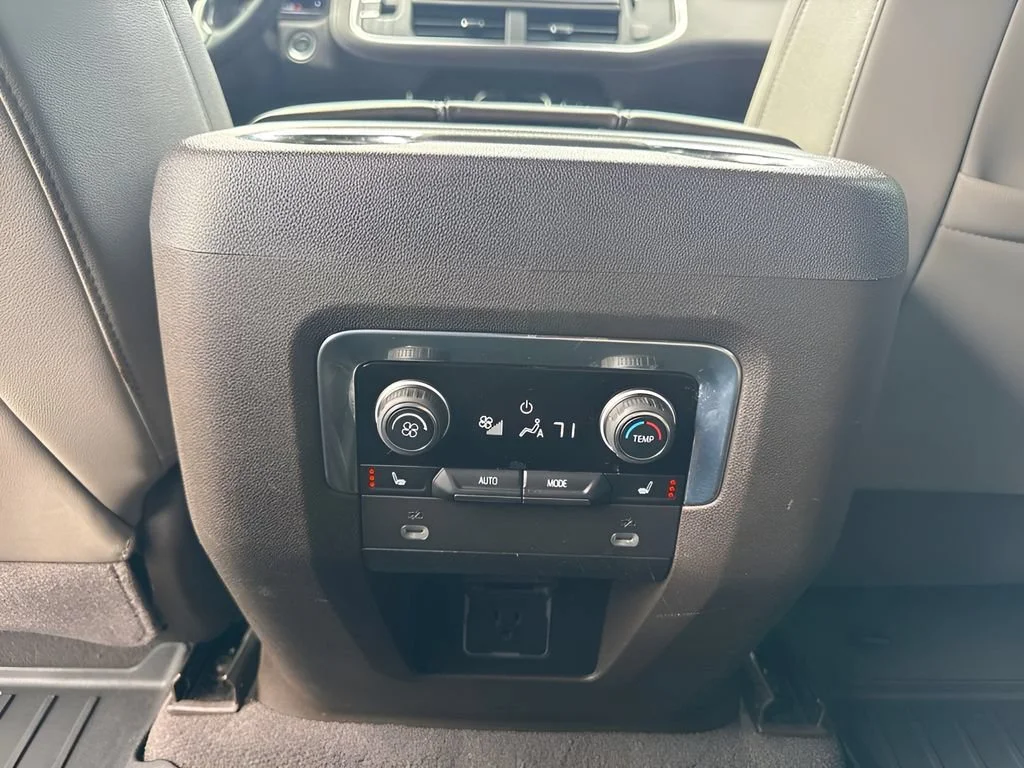 Used 2023 BLACK Chevrolet Z71 image 14