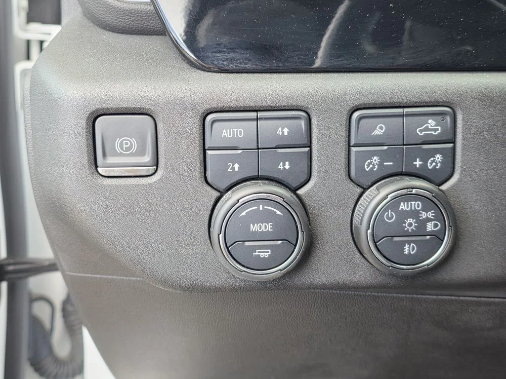 2024 Chevrolet Silverado 1500 RST - Photo 21