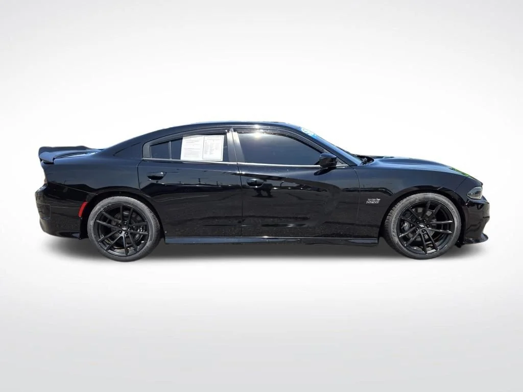 Used 2019 Black Dodge R/T Scat Pack image 2