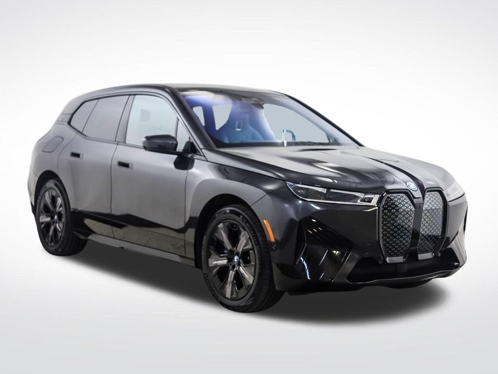 Certified Used 2024 Dark Graphite BMW xDrive50 image 7