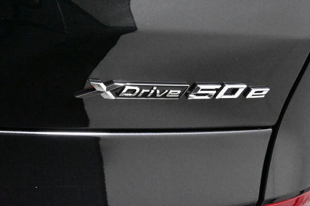 Used 2026 Black BMW xDrive50e image 43