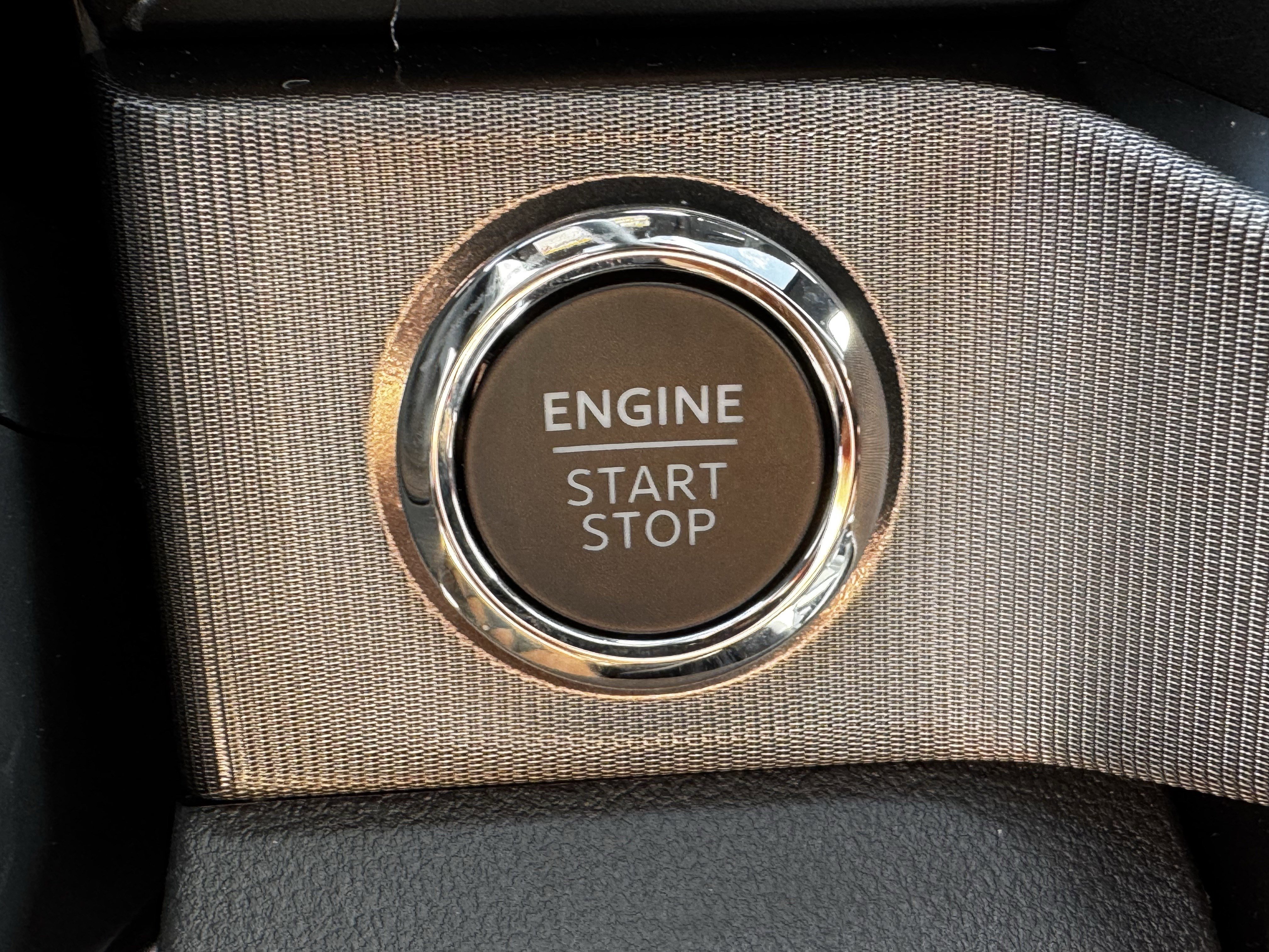 New 2026 Star White Metallic Tri-Coat Ford Platinum image 20