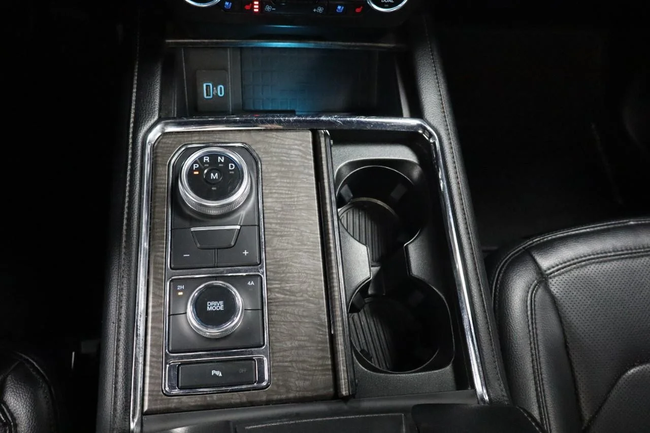 2021 Ford Expedition Limited - Photo 19