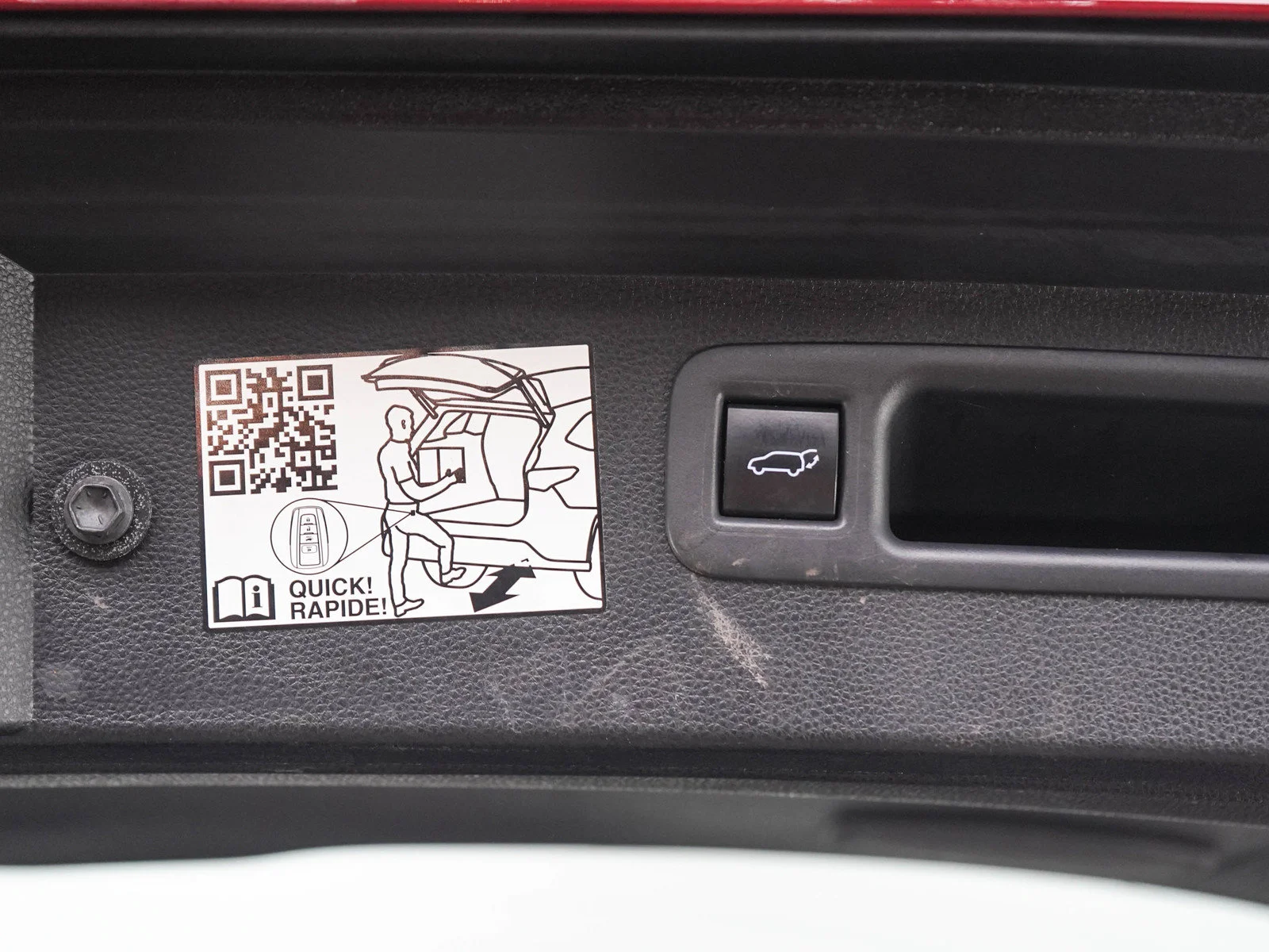 Used 2022 Red Toyota Platinum image 17