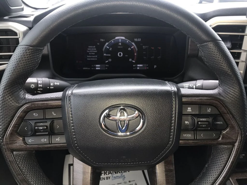 Used 2025  Toyota Limited image 14