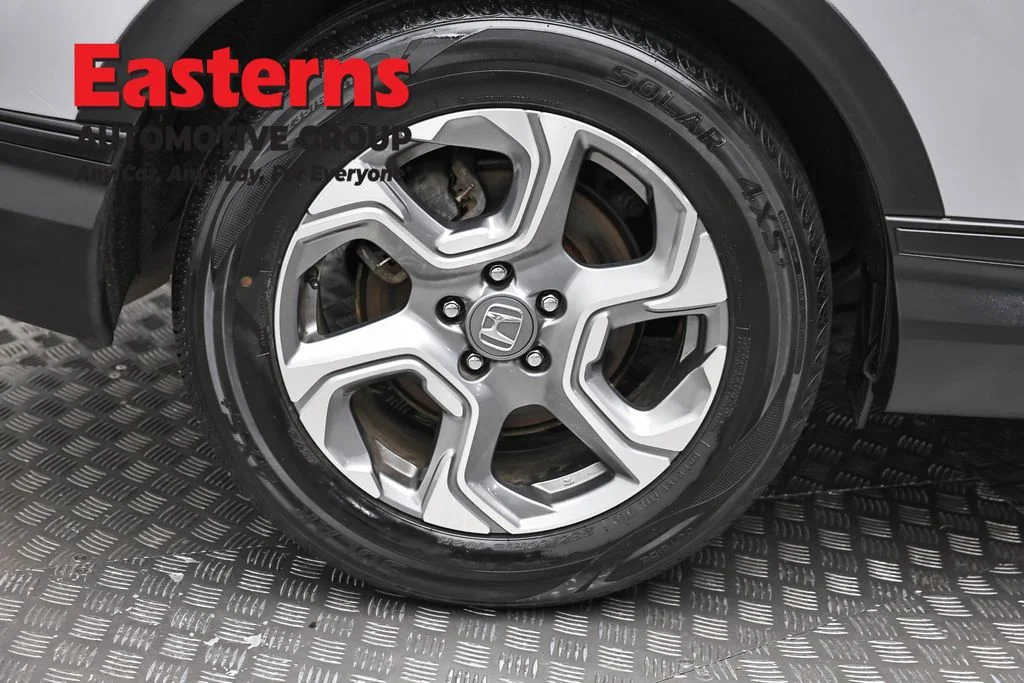 Used 2019 Silver Honda EX-L image 30