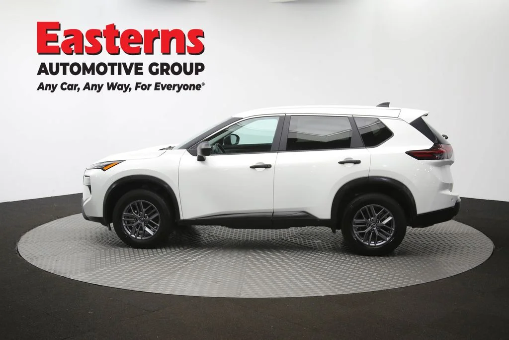Used 2024 White Nissan S image 63