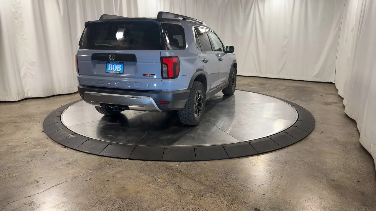 New 2026 Sonic Gray Pearl Honda TrailSport Elite image 11