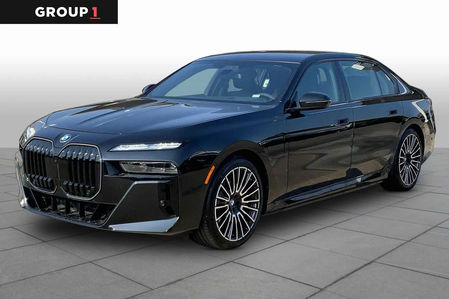 2026 BMW 750e 750e xDrive