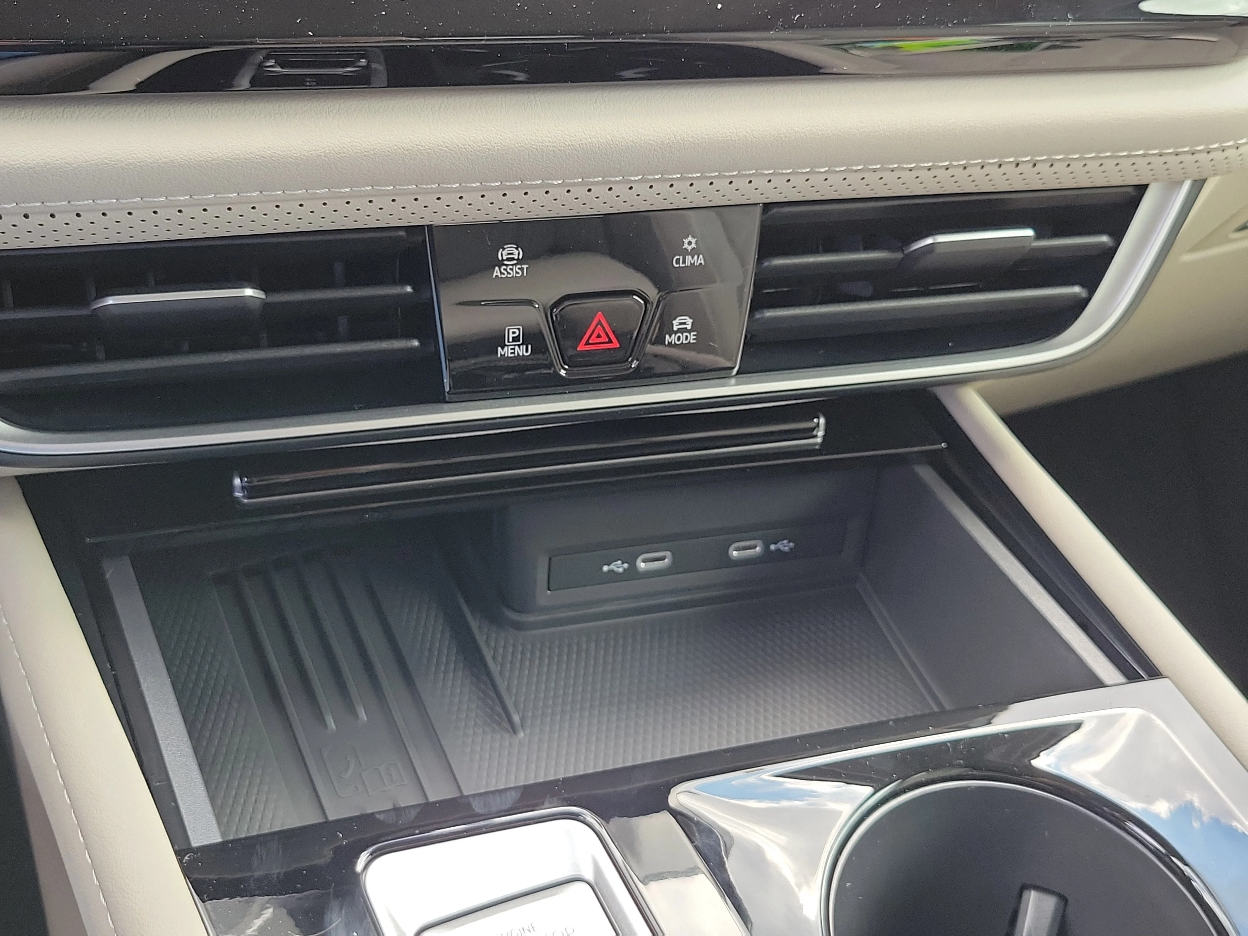 2026 Volkswagen Atlas SEL Premium R-Line - Photo 29