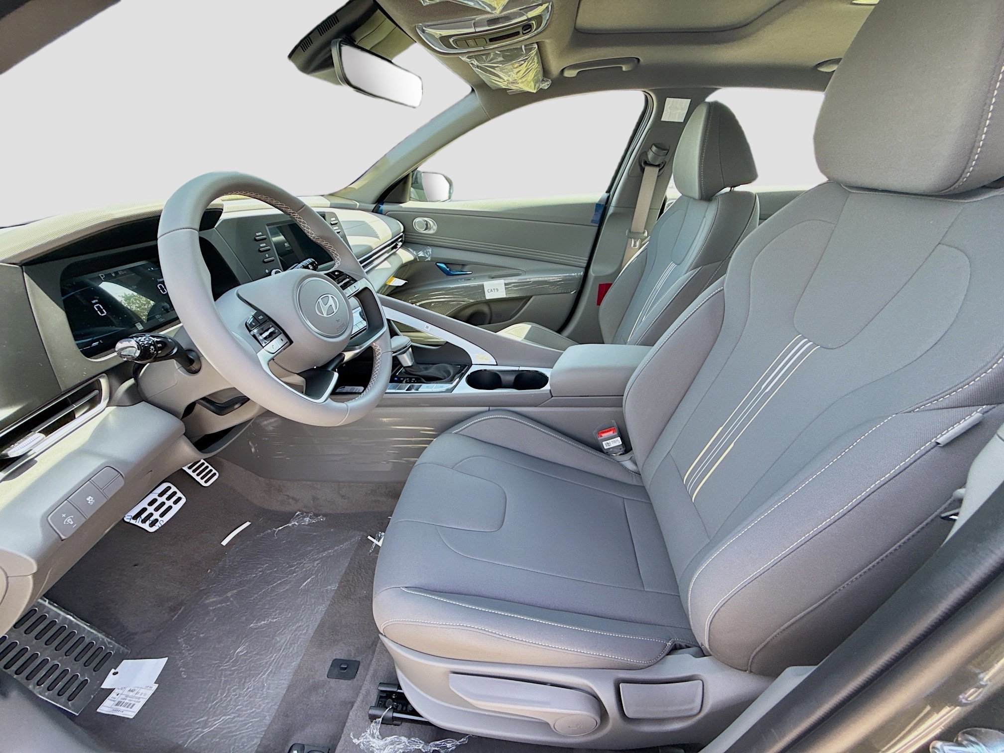 New 2026 Amazon Gray Hyundai SEL Sport Premium image 38