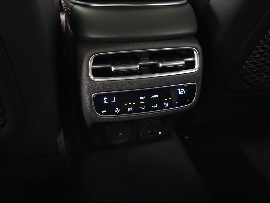 New 2026 White Genesis 3.5T SPORT PRESTIGE image 34