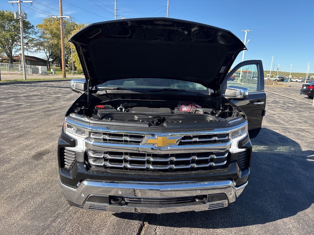 2026 Chevrolet Silverado 1500 LTZ - Photo 31
