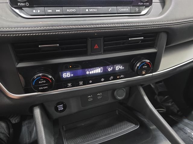 Used 2025 Gray Nissan SV image 24